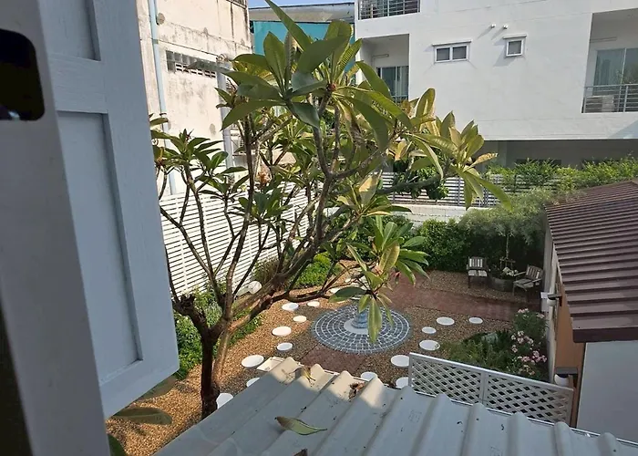게스트하우스 Sathorn Hideaway 3*