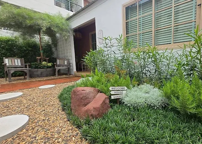 Sathorn Hideaway 방콕