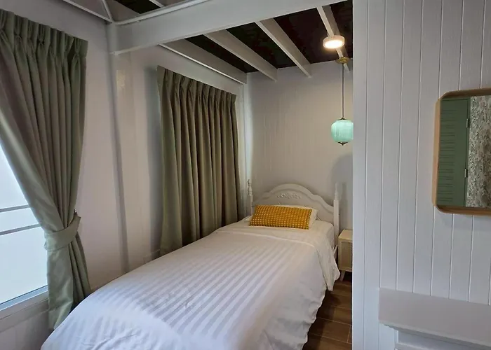 게스트하우스 Sathorn Hideaway