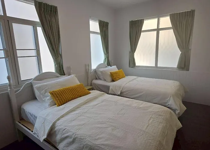 Sathorn Hideaway 3*